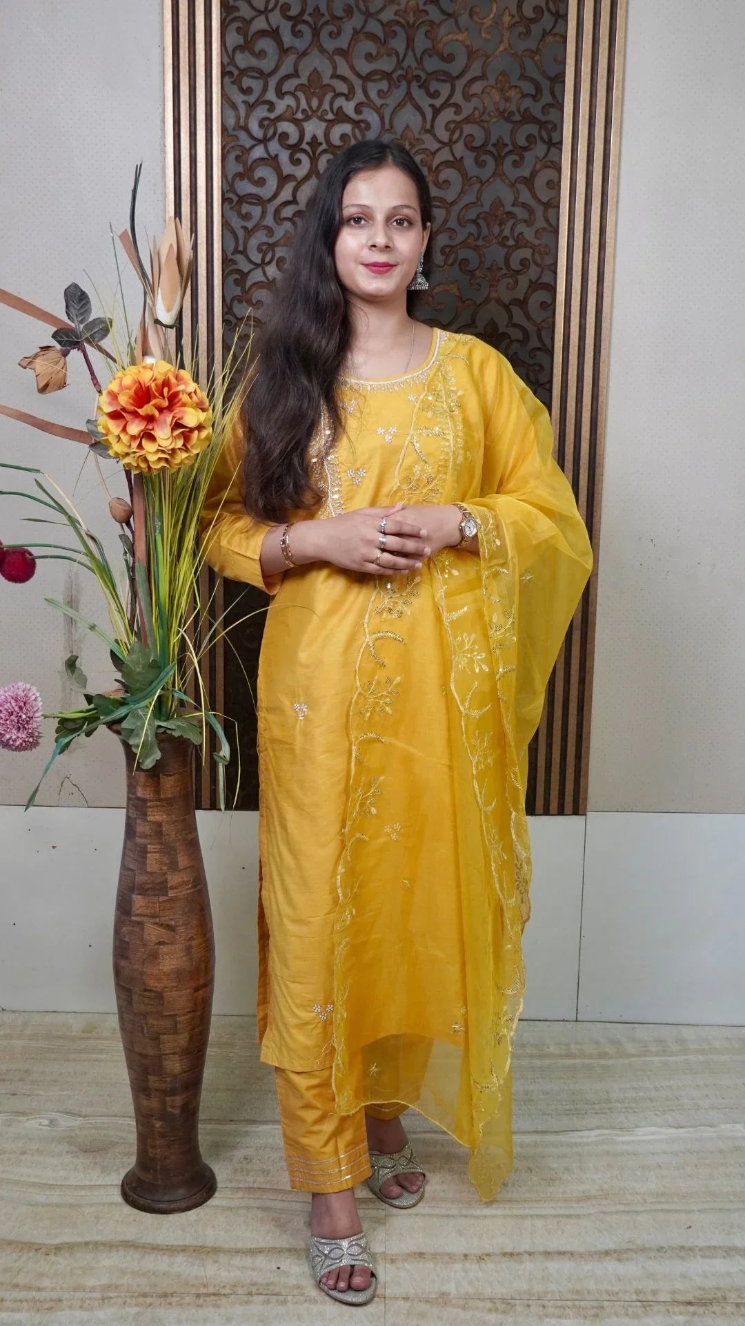 Yellow Heavy organza Dupatta Set– Bold Radiance in Luxurious Silk