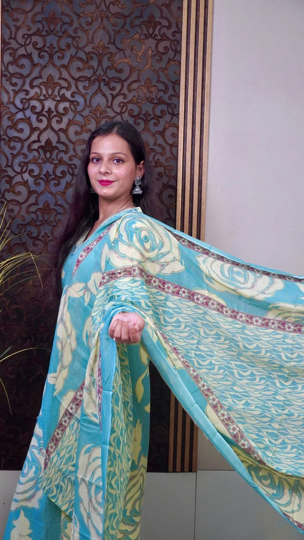 Light Green Printed Cotton Dupatta Set – Elegant & Breathable Ethnic Accessory