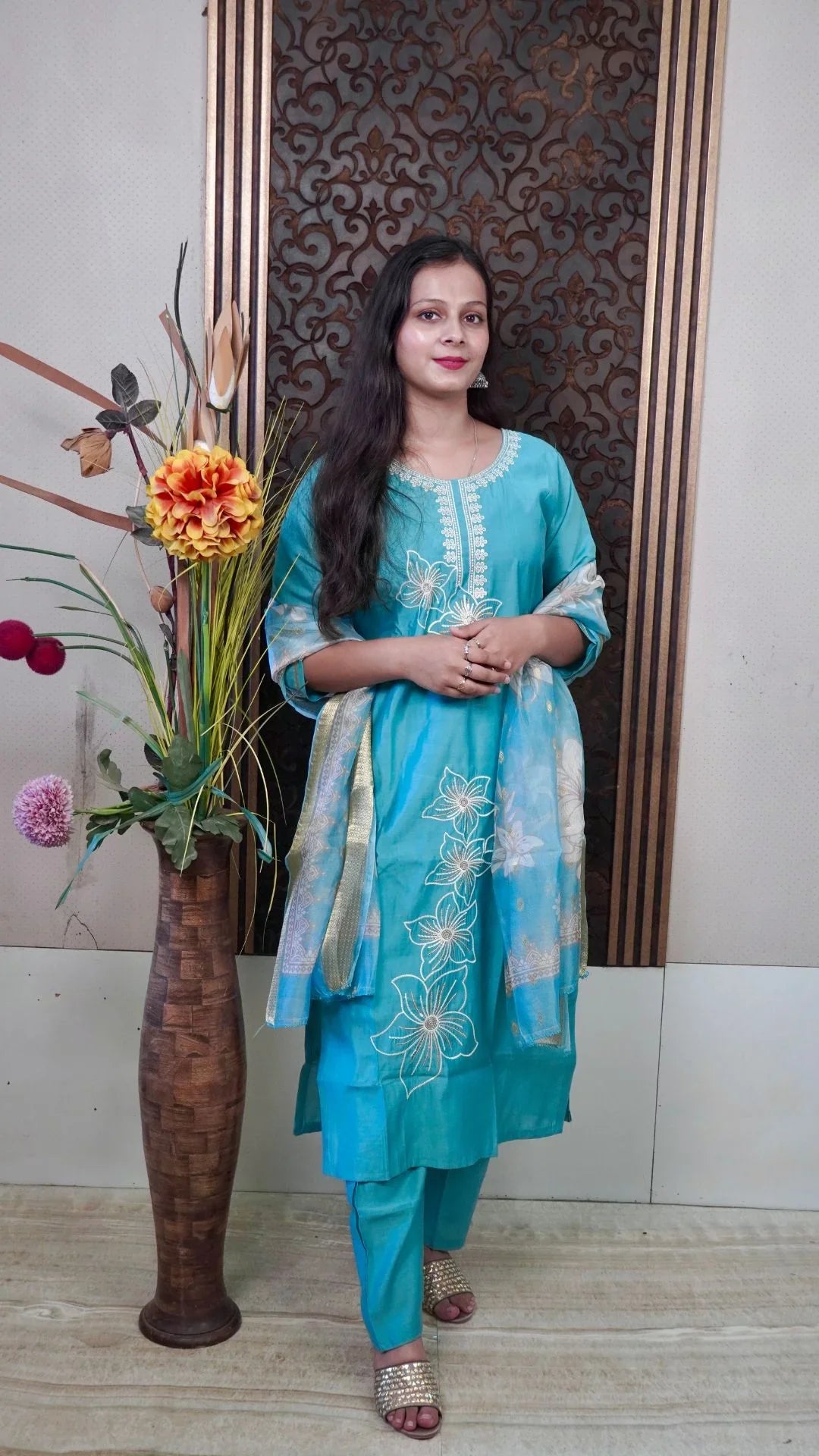 Sea Green Floral Organza Dupatta – Ethereal Pastels in Delicate Organza
