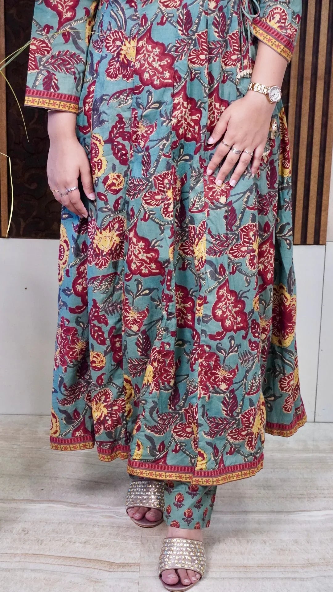 Grey Printed Anarkali Dupatta set  – Soft Hues & Traditional Charm
