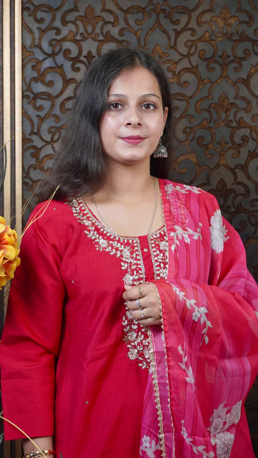 Heavy Red Silk Dupatta Set– Regal Embellishment with Rich Fabric Flair