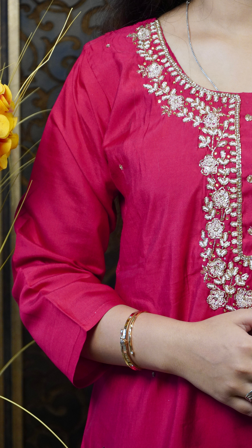 Heavy Red Silk Dupatta Set– Regal Embellishment with Rich Fabric Flair