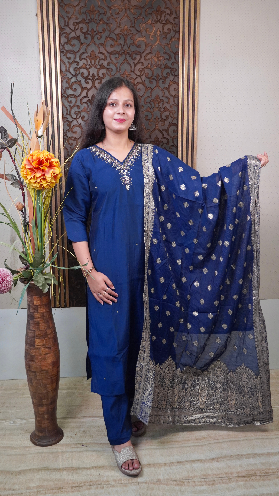Royal Blue Heavy Silk Dupatta – Luxe Elegance with Regal Flair