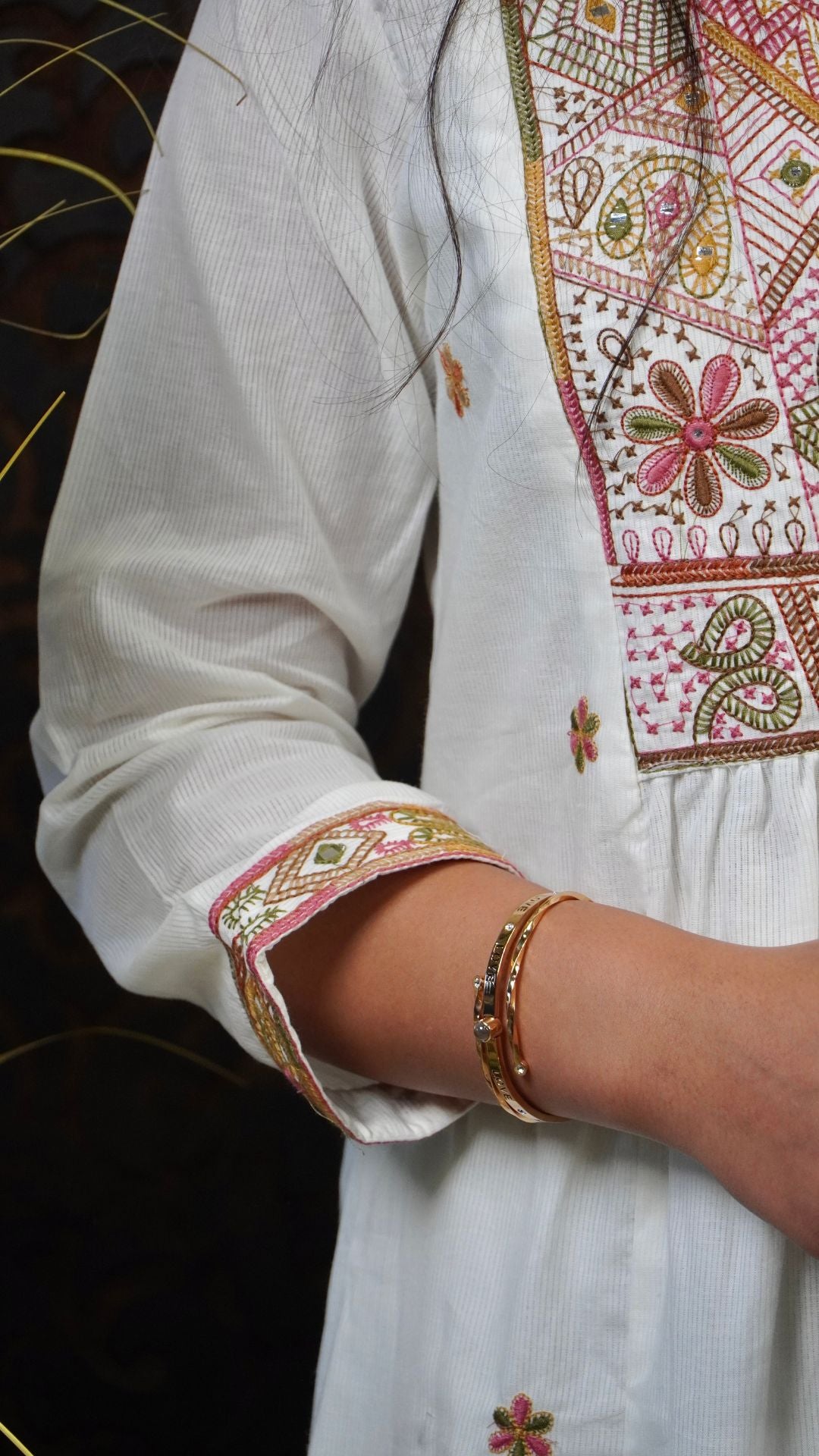 Off-White Embroidered Dupatta set – Elegant Embellishment in Soft Hues
