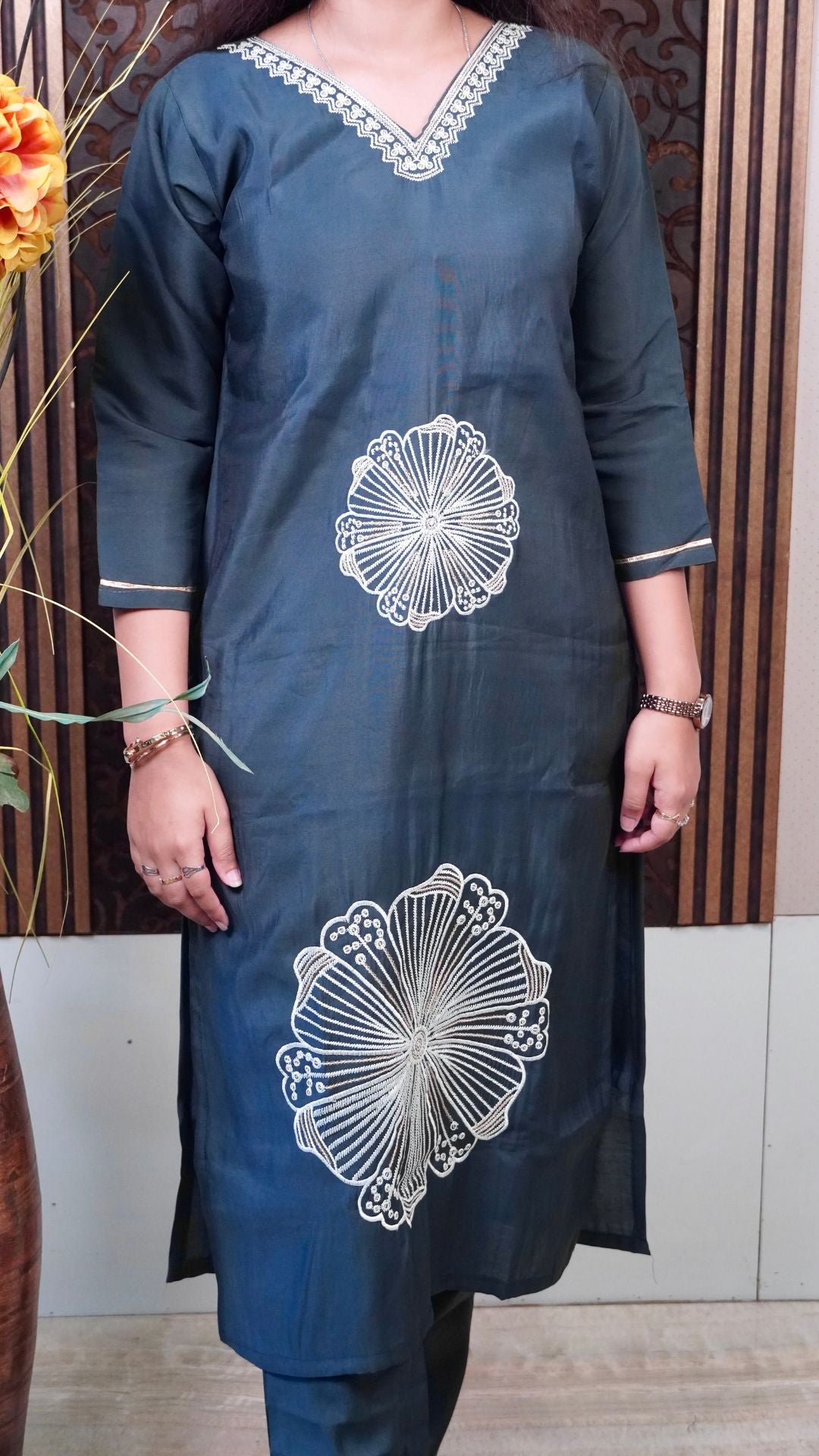 Dry Grey Embroidered organza Dupatta set – Subtle Sophistication in Soft Grey