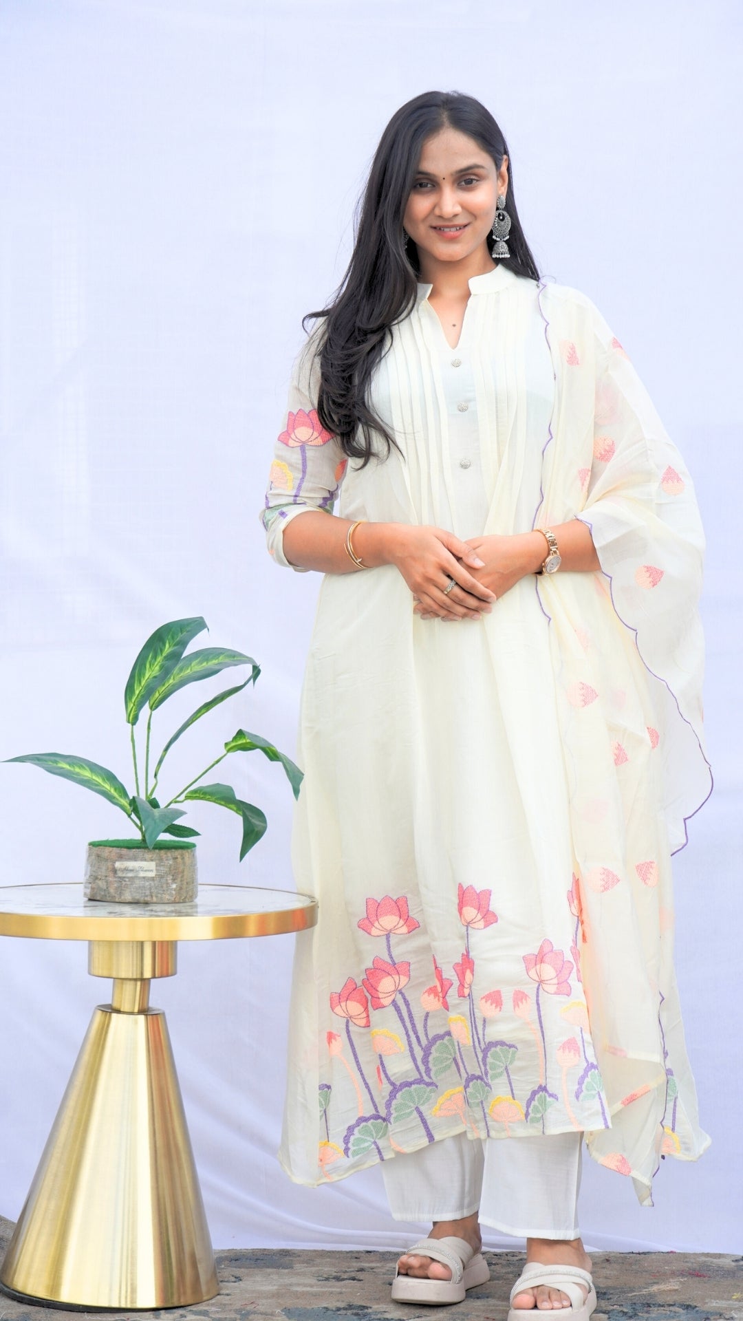 Off White Mul Chanderi A-Line Kurta Set with Floral Embroidery