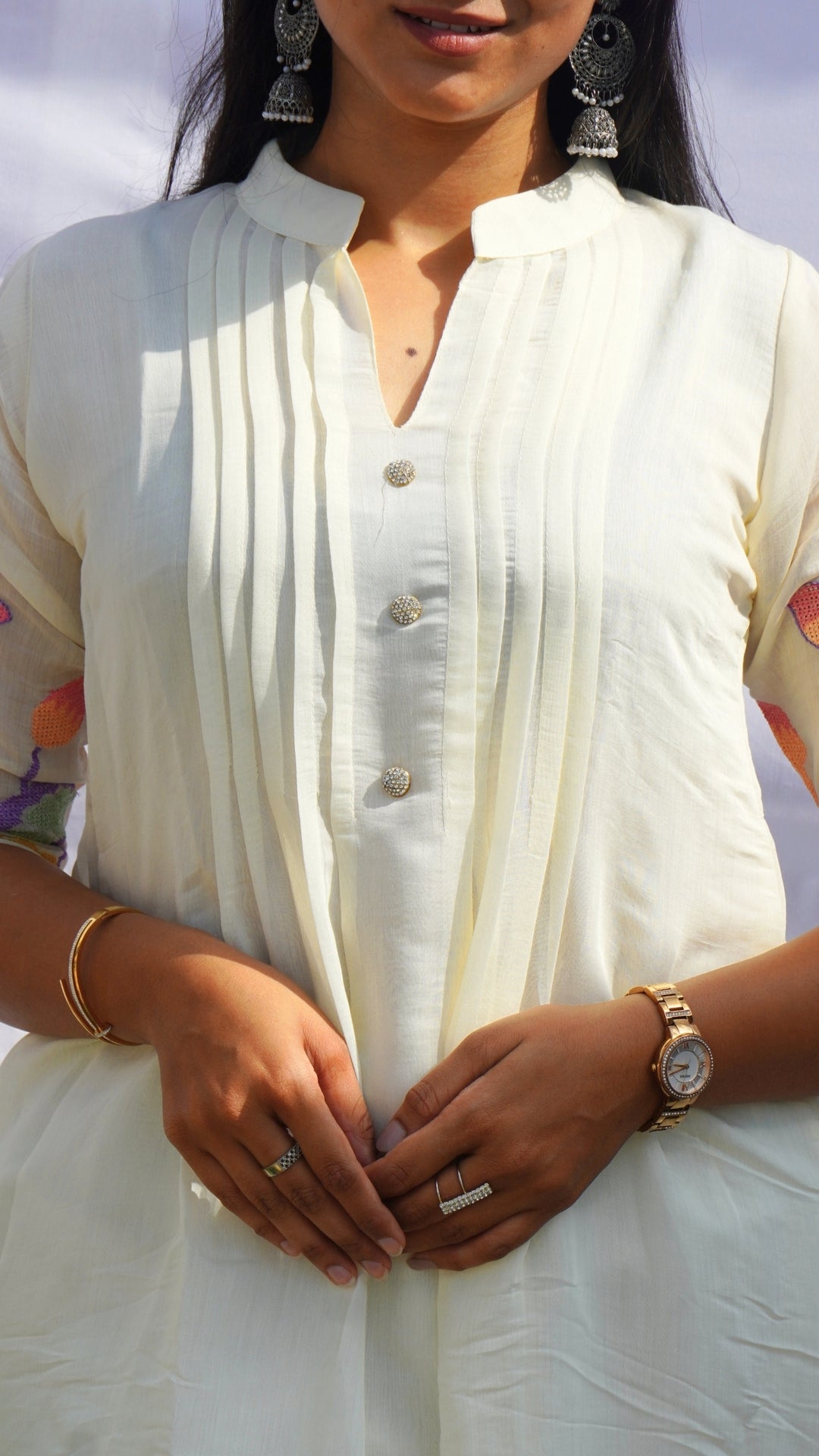 Off White Mul Chanderi A-Line Kurta Set with Floral Embroidery