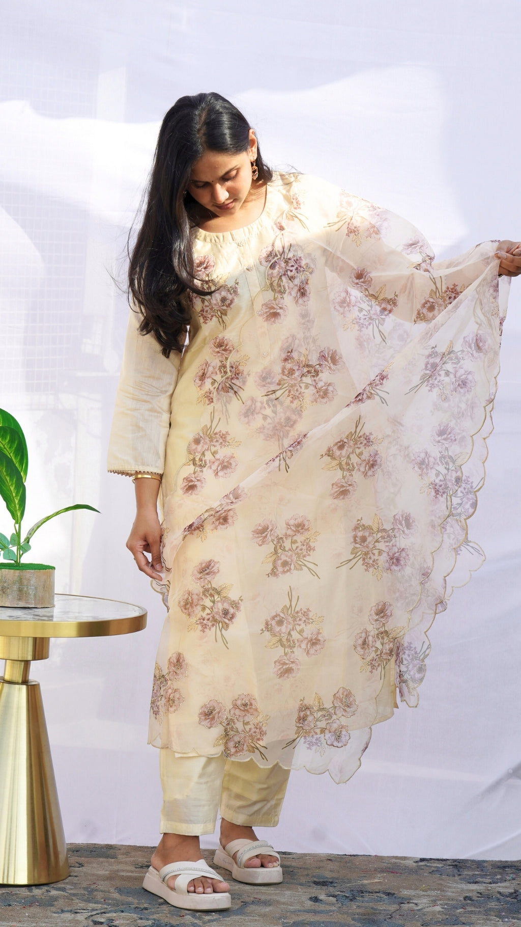 Cream Mulberry Silk Patch Work Kurta Set with Organza Floral Print Dupatta